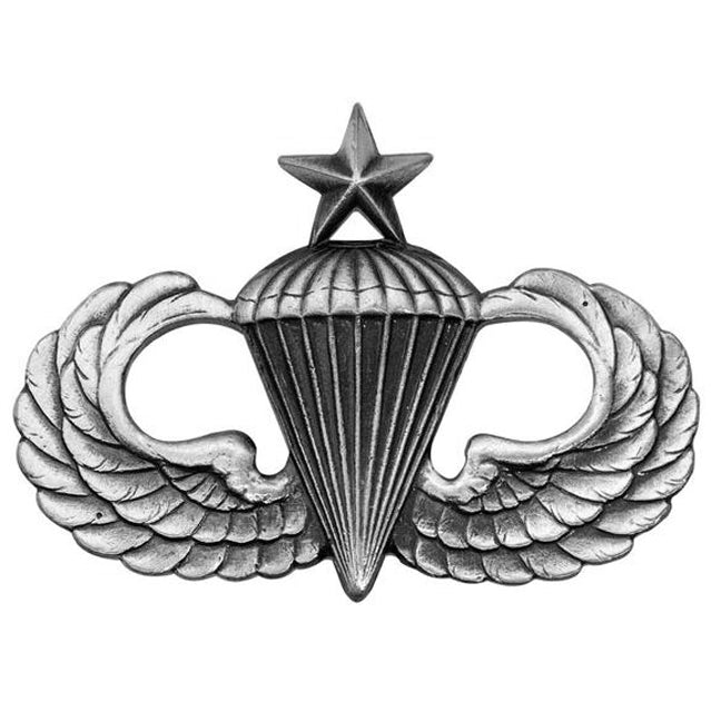 Parachutist Senior Badge, Oxidized