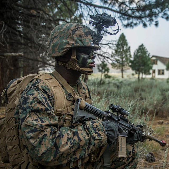 U.S. Marines LWH Helmet Chin Strap Harness & Hardware, Coyote Brown